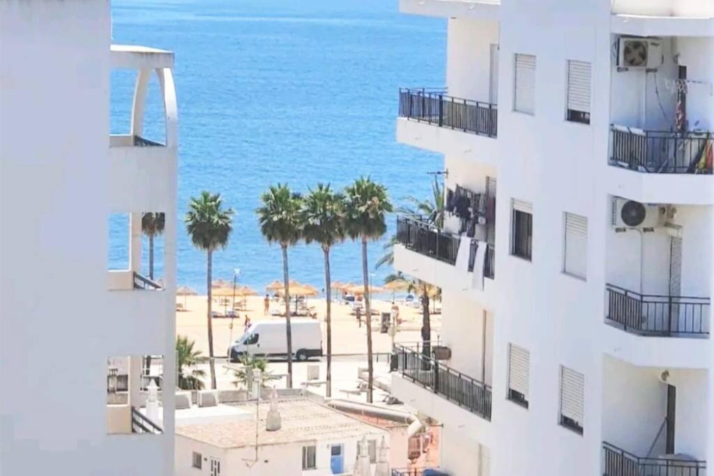 Quarteira Beach Vacation: 2Br Steps To The Sand Exterior foto
